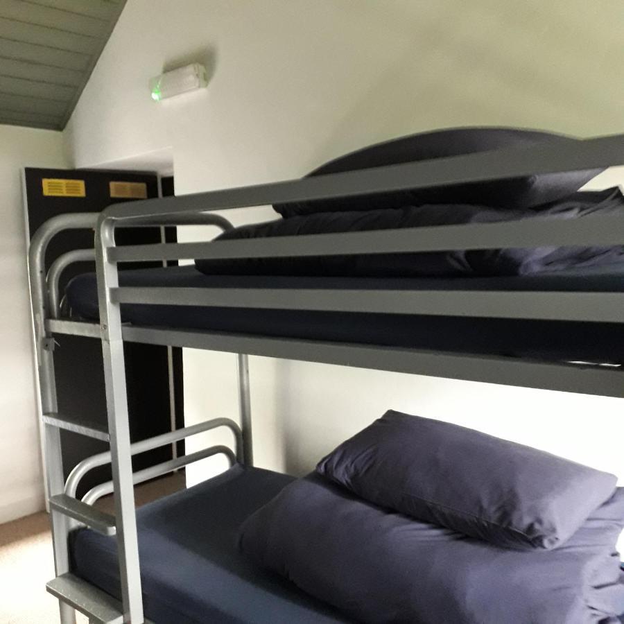 Ben Lettery Hostel Баллинахинч Экстерьер фото