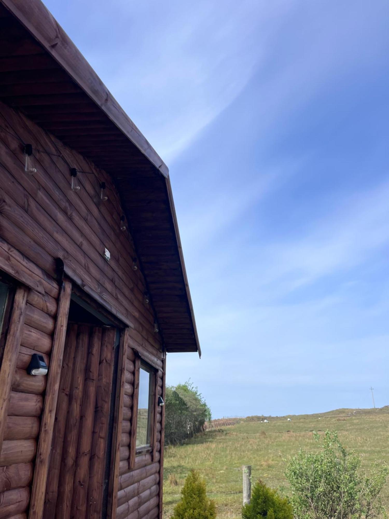 Ben Lettery Hostel Баллинахинч Экстерьер фото